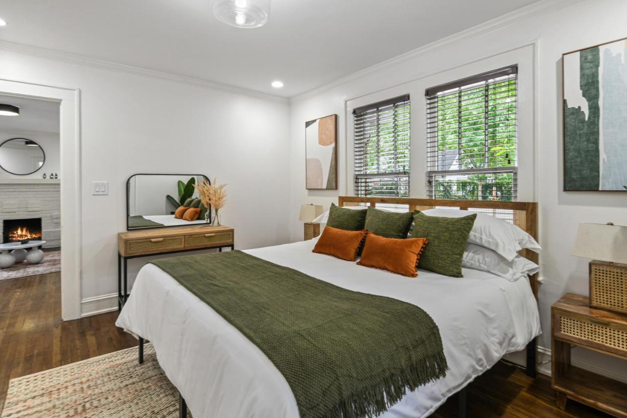 אטלנטה Sun Lit Bungalow With Good Vibes And Lots Of Wine - Designedbydom מראה חיצוני תמונה